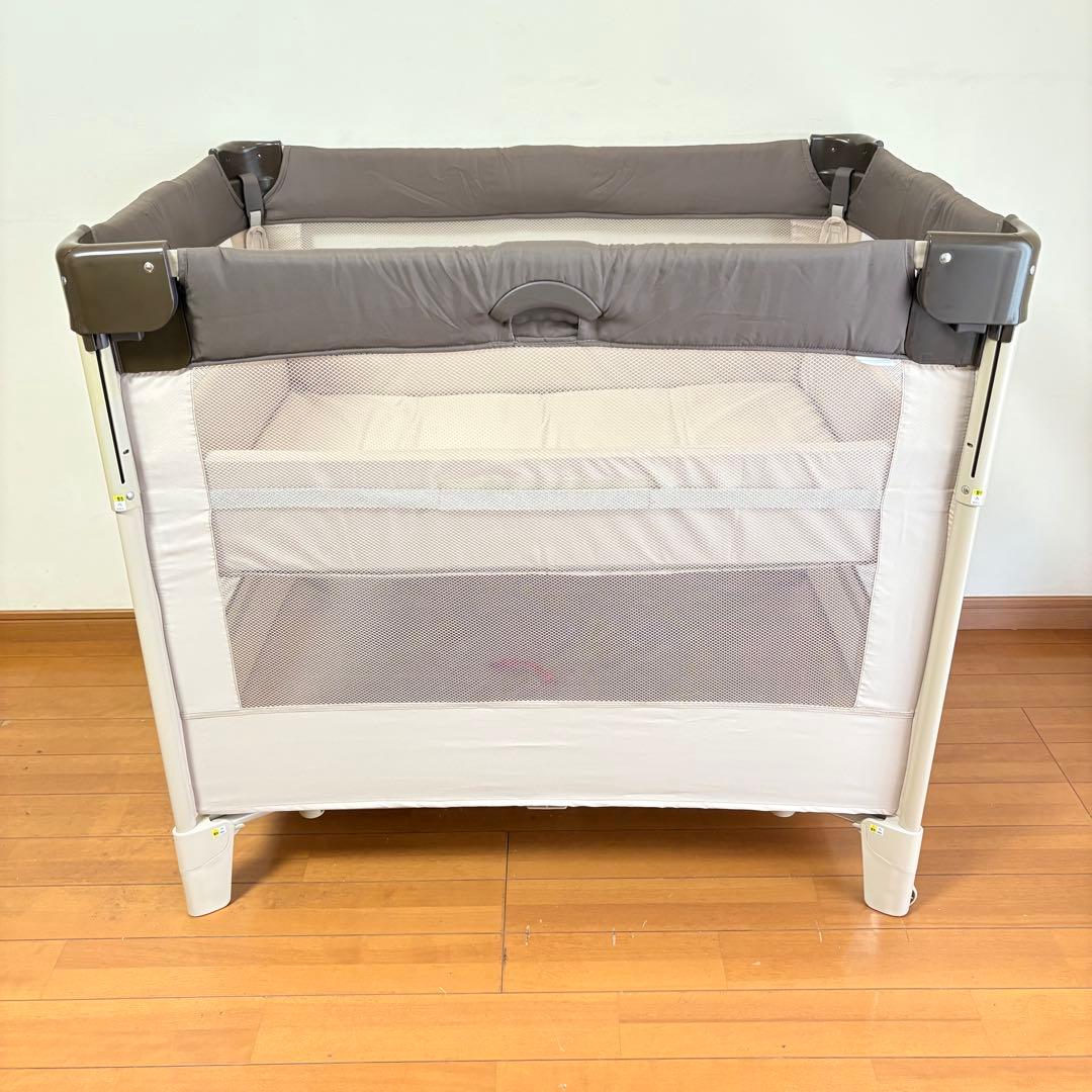 【美品・付属品完備】アップリカ ココネルエアー ベビーベッド ココア
