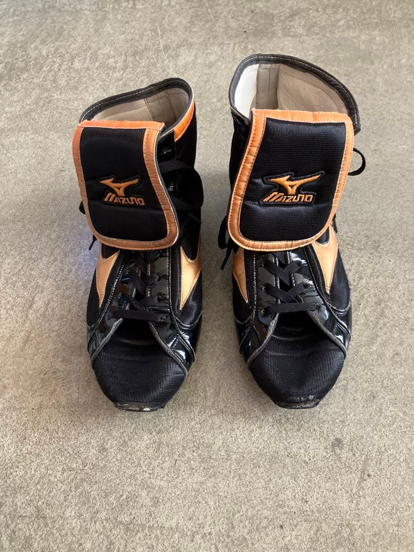 Mizuno ボクシングシューズ 黒/金 26㎝