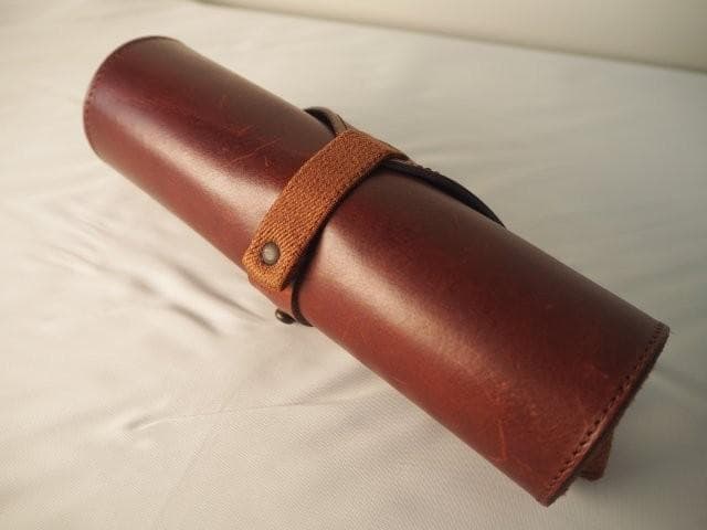 m+ [エムピウ] rotolo メガネケース ブラウン