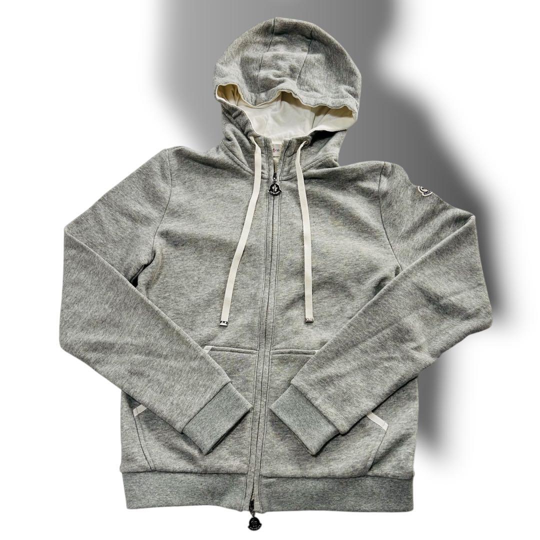 極美品 MONCLER モンクレール パーカー グレー レディース 上着