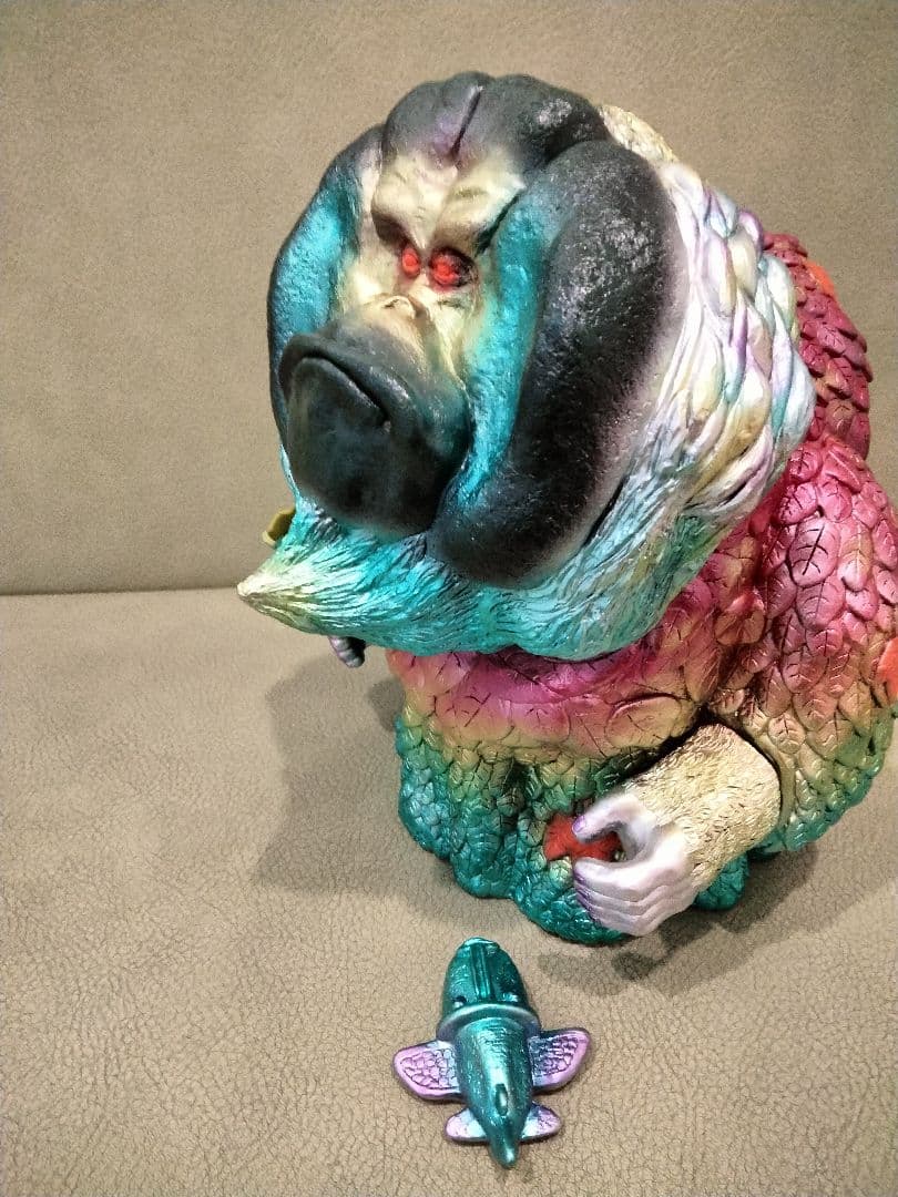 ソフビ　monstock 超未来人類ヒバンゴ　エトヤ製作堂　izumonster