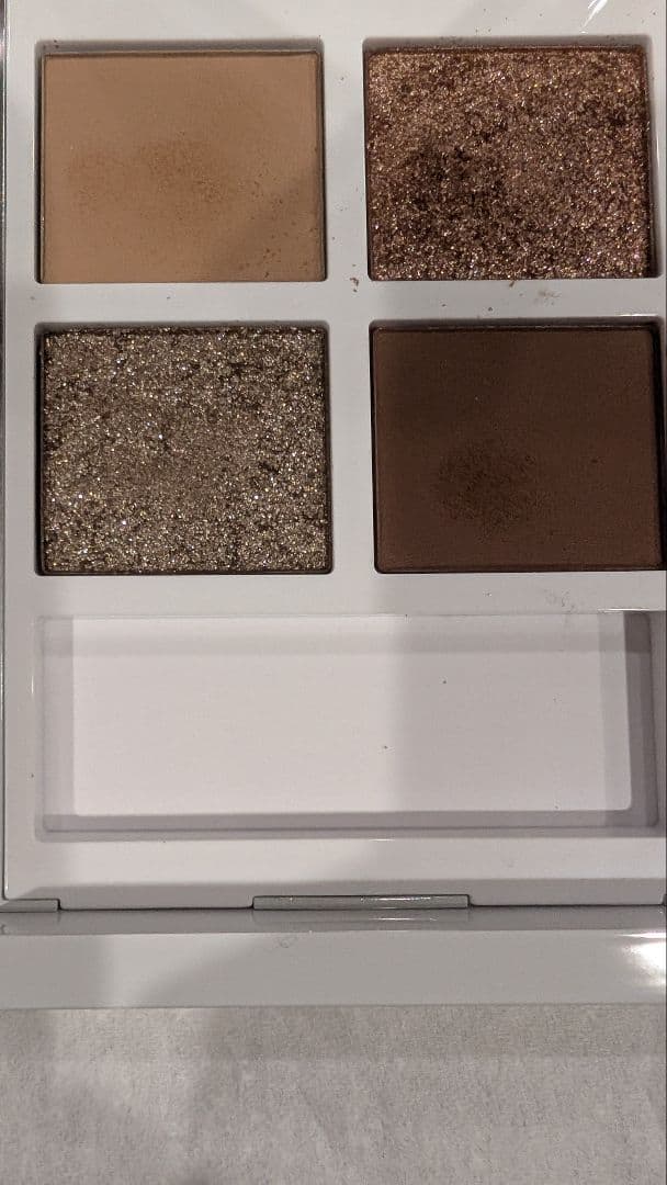 トムフォード　TOM FORD　アイカラークォード限定　メタルラスト