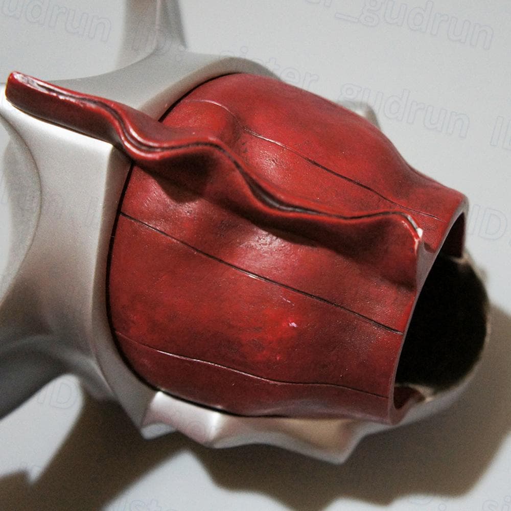 【中古】　ウルトラマンレオ　1/2 スケールマスク　置物