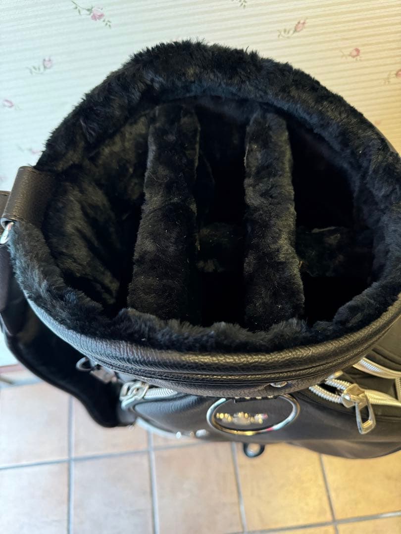 マセラティ　MASERATI ゴルフバッグ キャディバッグ 黒