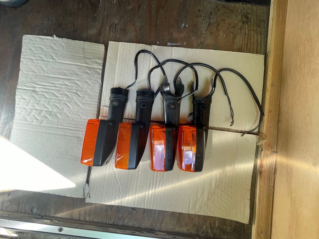 CB750F RC04 純正ウィンカー