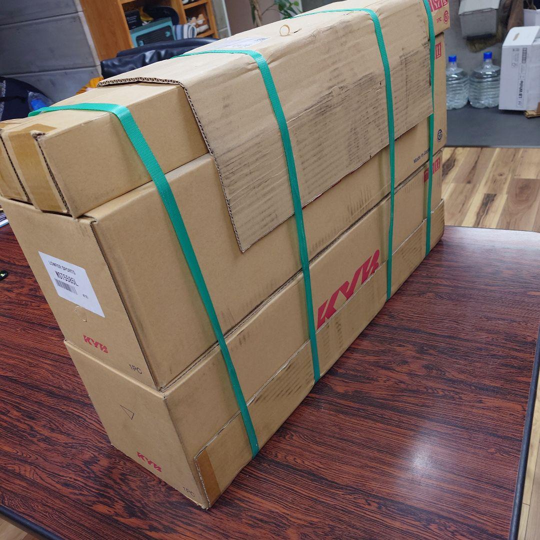 CX-5用　カヤバ ショック ローファースポーツプラス 1台分