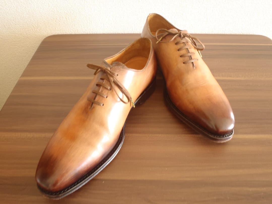 ジャラン スリワヤ ホールカット ブラウン 40 (25.5cm) Used