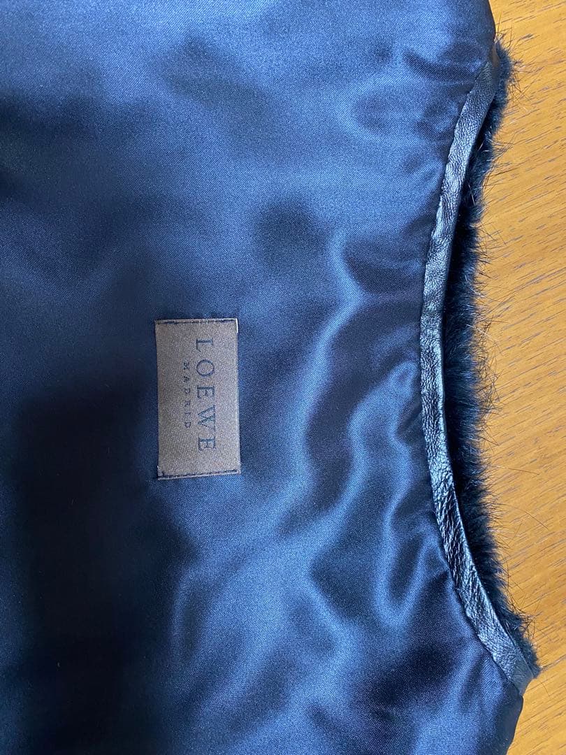 アルビさま専用　LOEWE リアルファーベスト