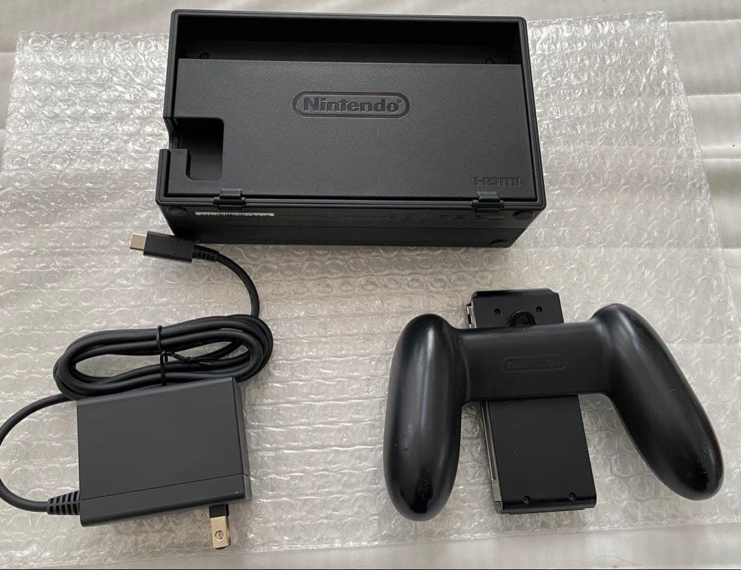 【完品】Nintendo Switch 初期型 ネオンレッド ブルー