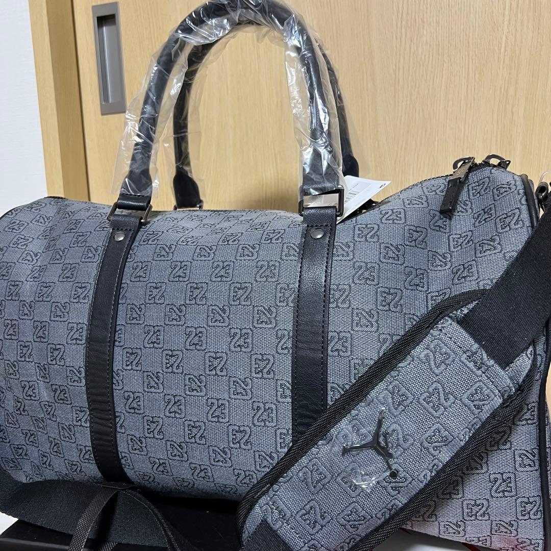 バッグ Nike Monogram Duffle Bag Dark Smoke Grey