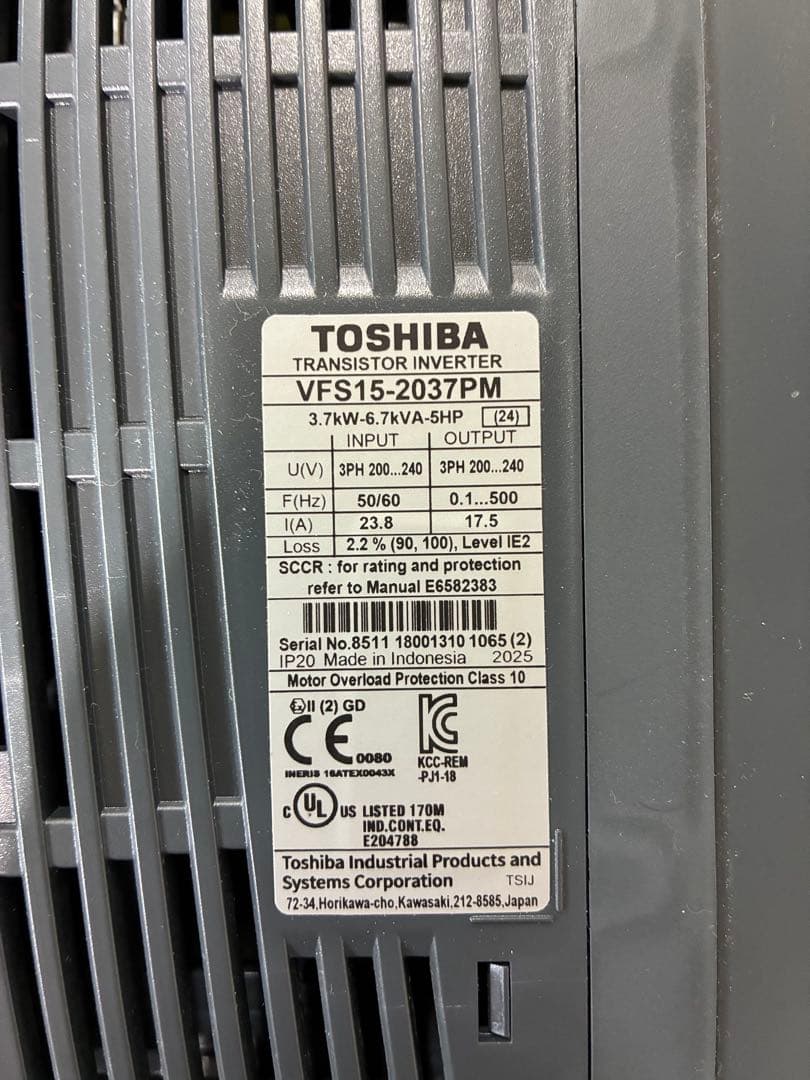 TOSHIBAインバータ3.7KW