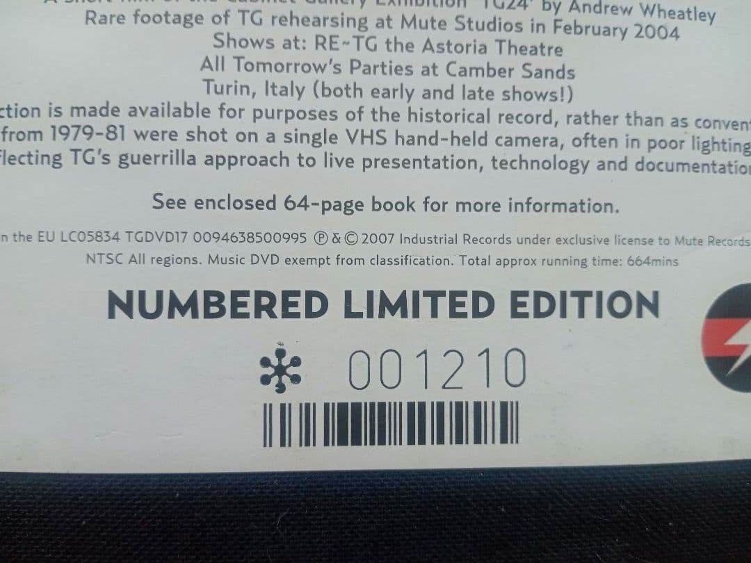 限定ナンバー付き! DVDセット THROBBING GRISTLE TGV