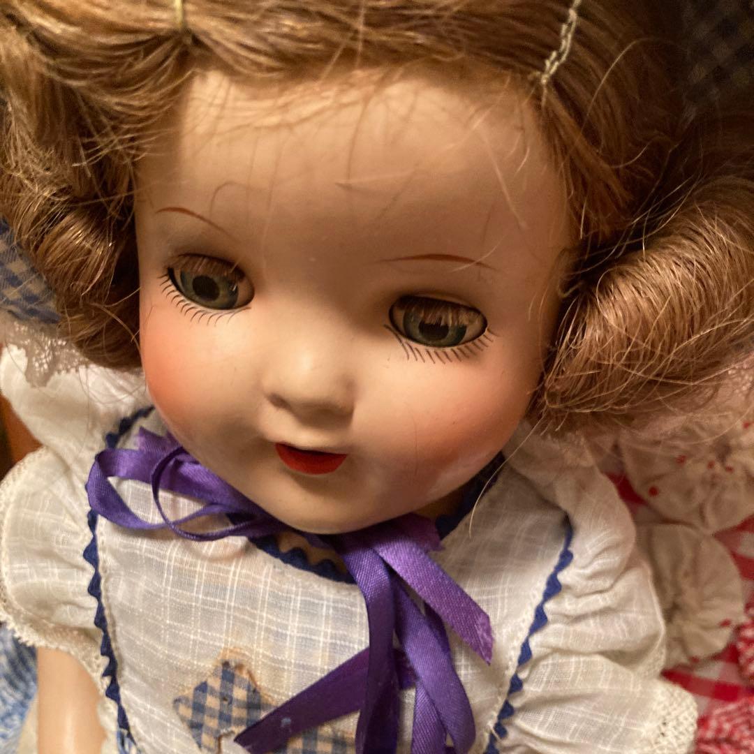 アンティークドール青と白のチェック柄