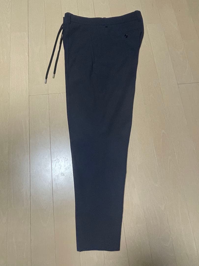 LARDINI ラルディーニ　ネイビーストレッチトラウザーズ