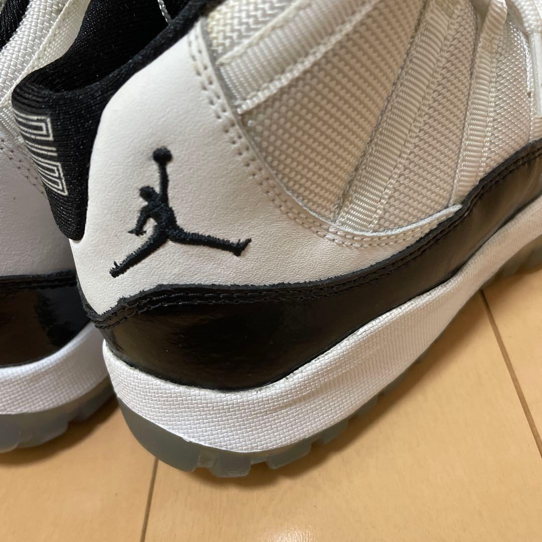 エアジョーダン11 コンコルド　22cm