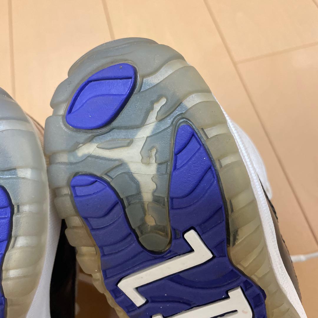 エアジョーダン11 コンコルド　22cm