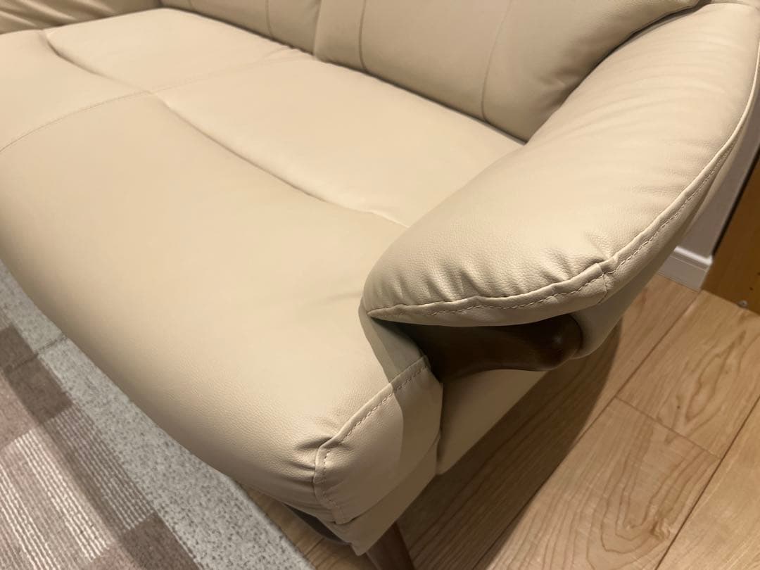 【美品】2人掛けソファ　コウテイ3　Nシールド　ベージュ
