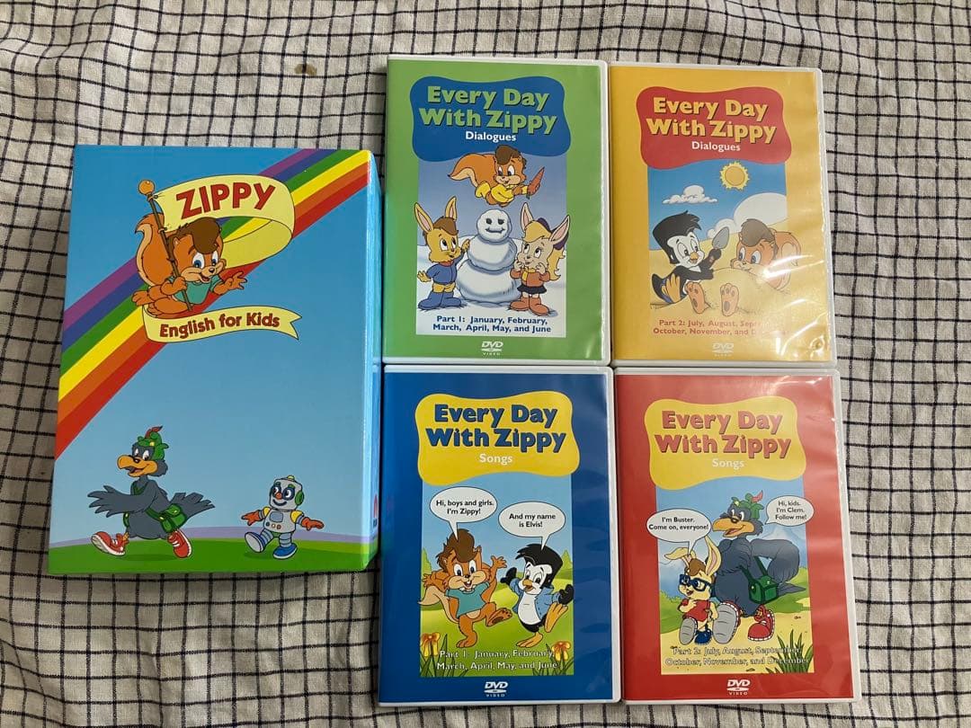 【おうち英語】Every Day With Zippy DVD4枚とカレンダー