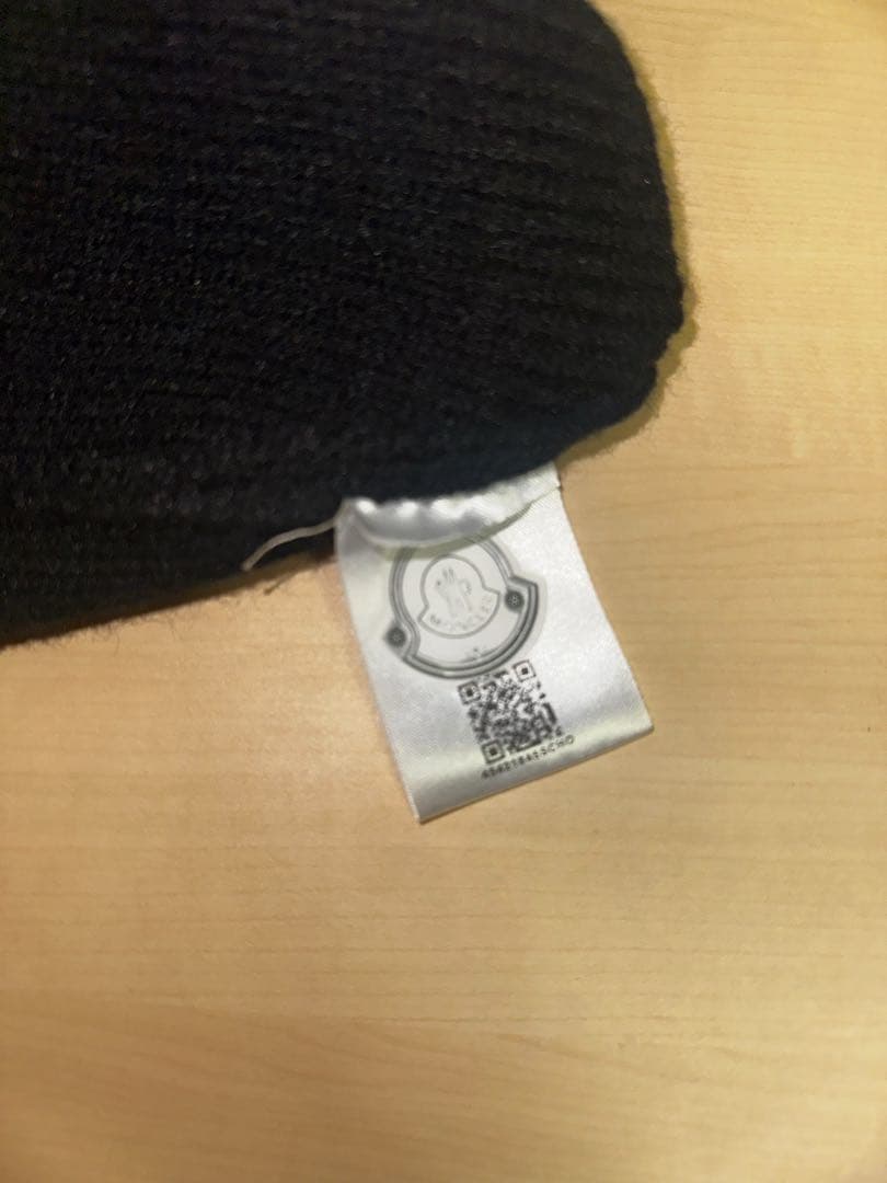 MONCLER ブラック ニット帽