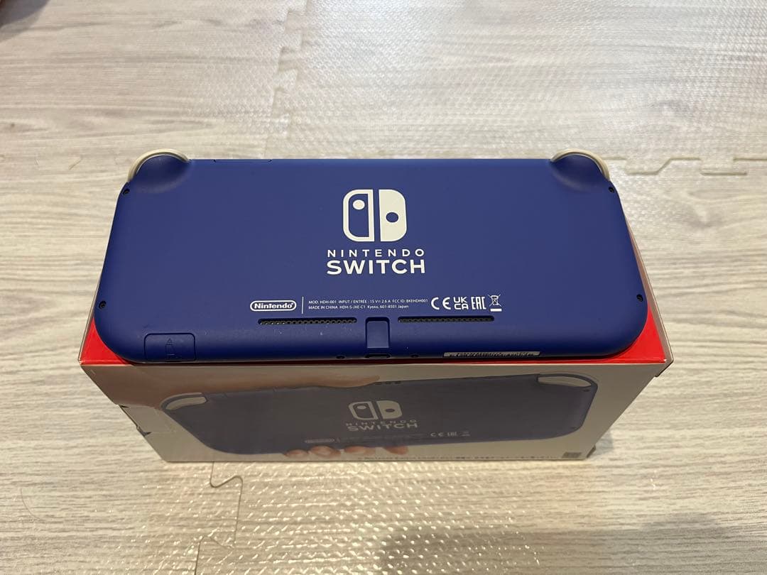 Nintendo Switch Lite 本体　青