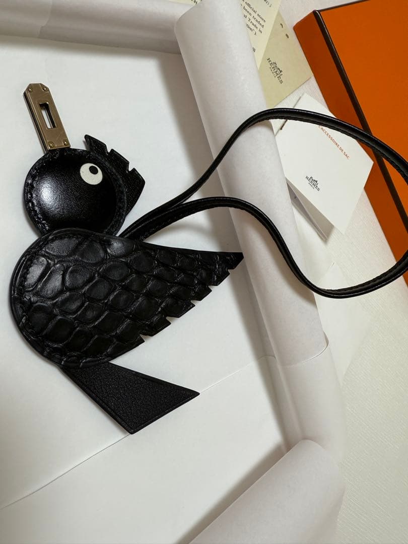 本物保証　新品未使用　エルメス チャームバーディ タッチ 鳥 ソーブラック 黒