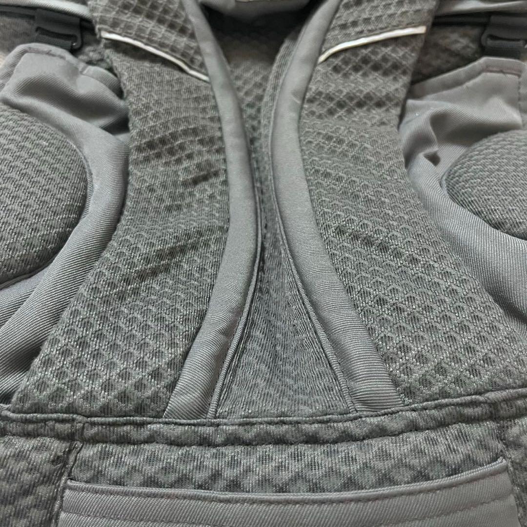 新品　未使用　エルゴベビー　オムニブリーズ　グラファイトグレー