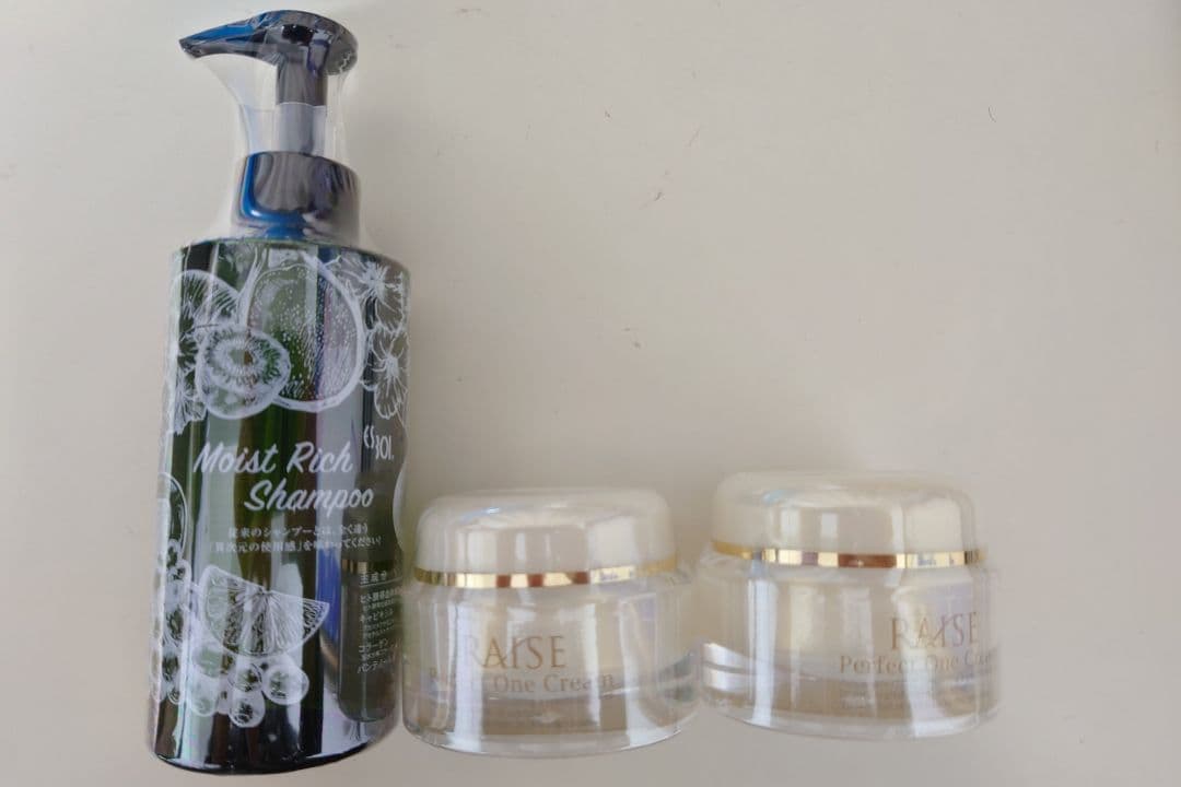 Moist Rich シャンプー、クリームセット