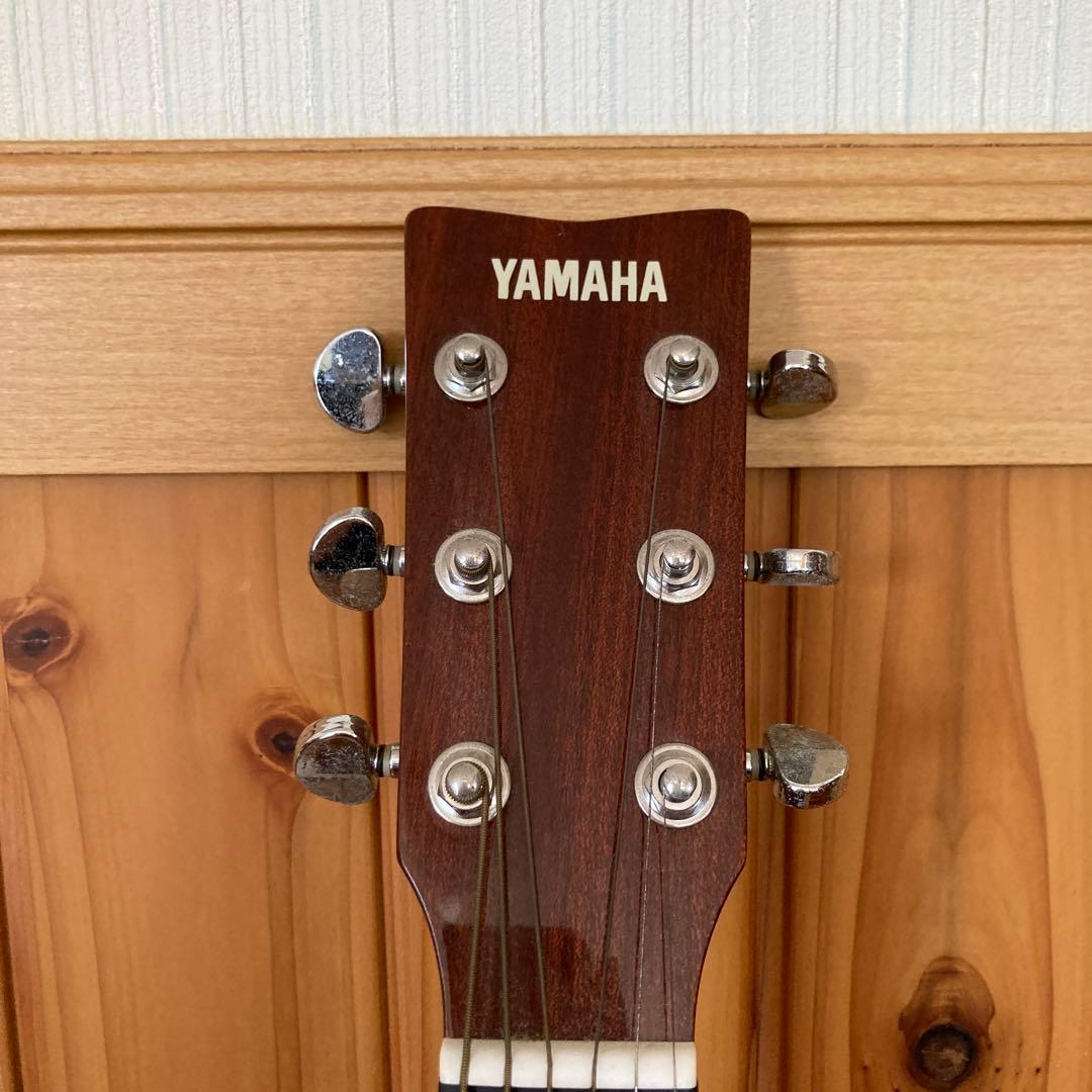 Yamaha アコースティックギター 6弦 ドレッドノート　ヤマハ　おまけ