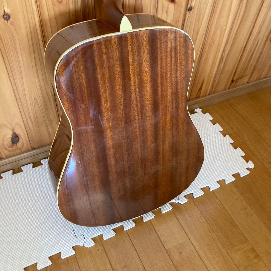 Yamaha アコースティックギター 6弦 ドレッドノート　ヤマハ　おまけ