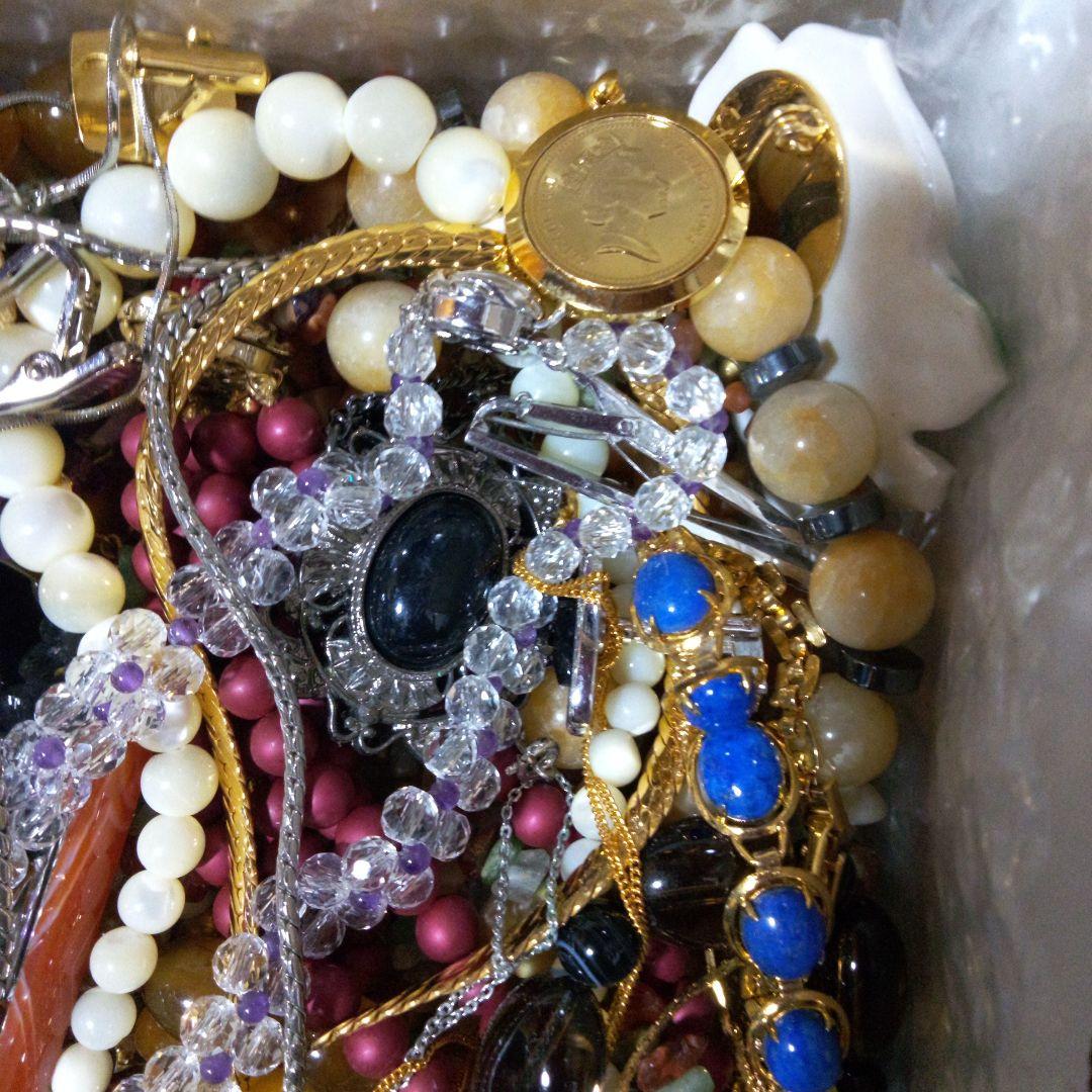 アクセサリーまとめ売り大量