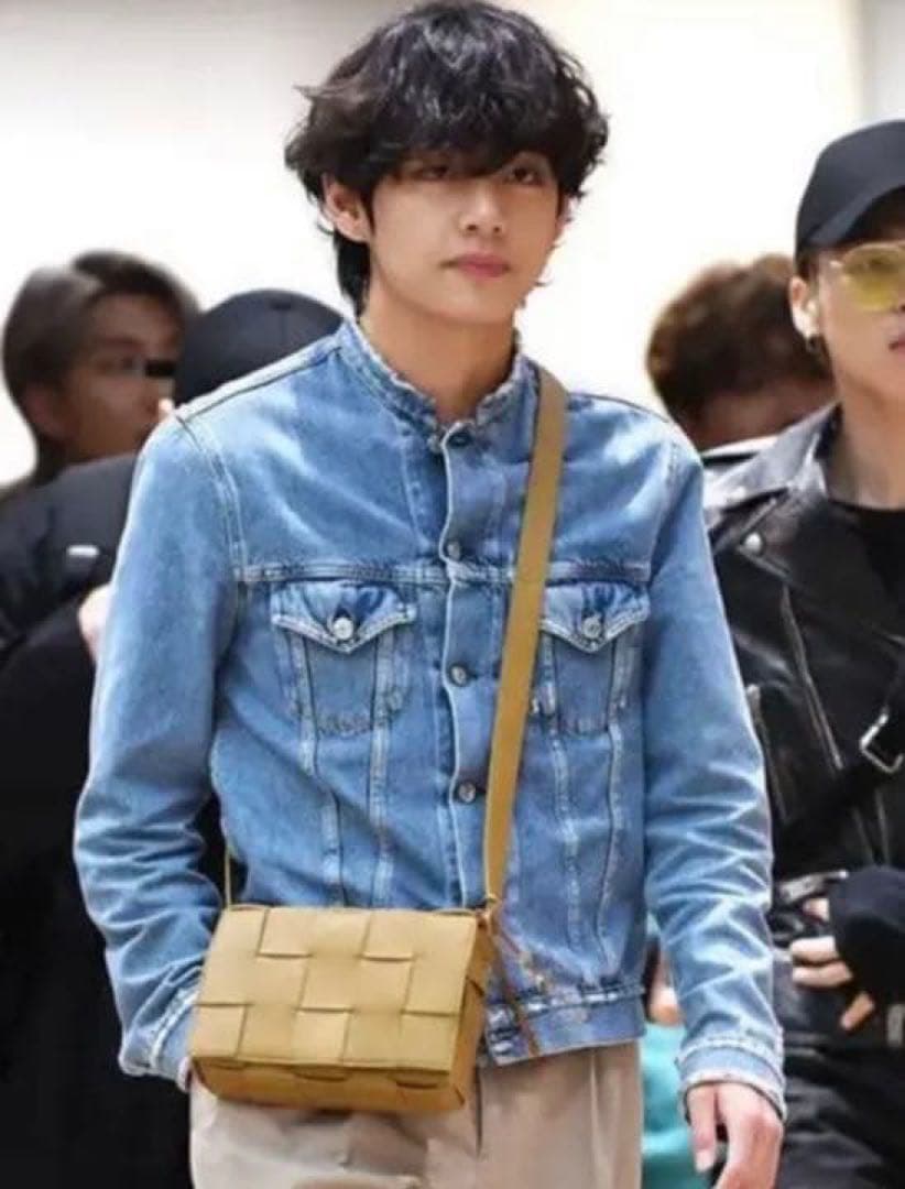 Acne Studios ノーカラー デニムジャケット Gジャン BTSテテ着用