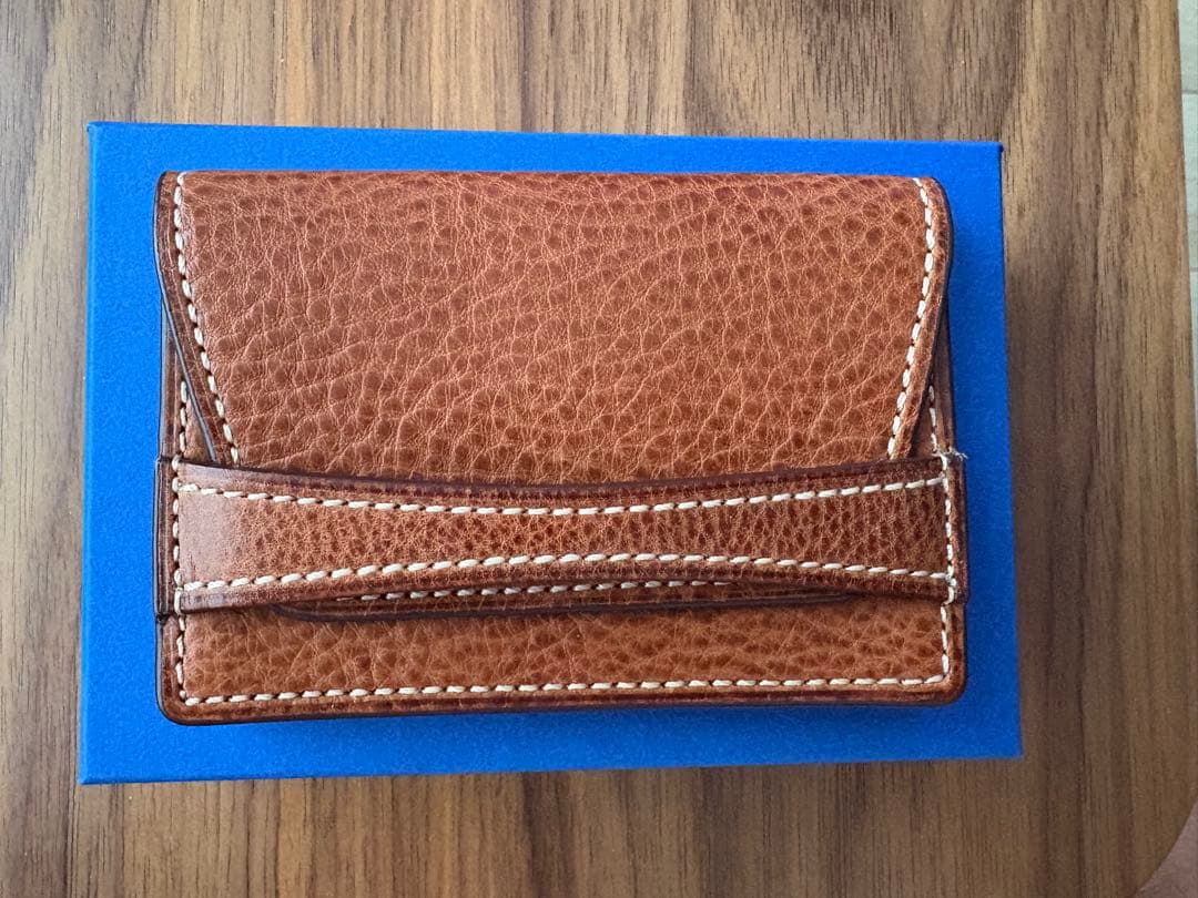 新品未使用 土屋鞄製造所　ウルバーノ ベルトカードケース　ブラウン