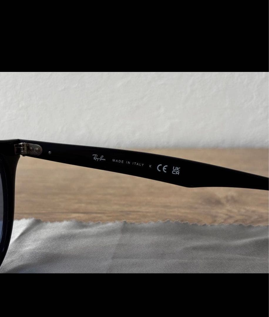 Ray-Ban RB4259-F 53◻︎20