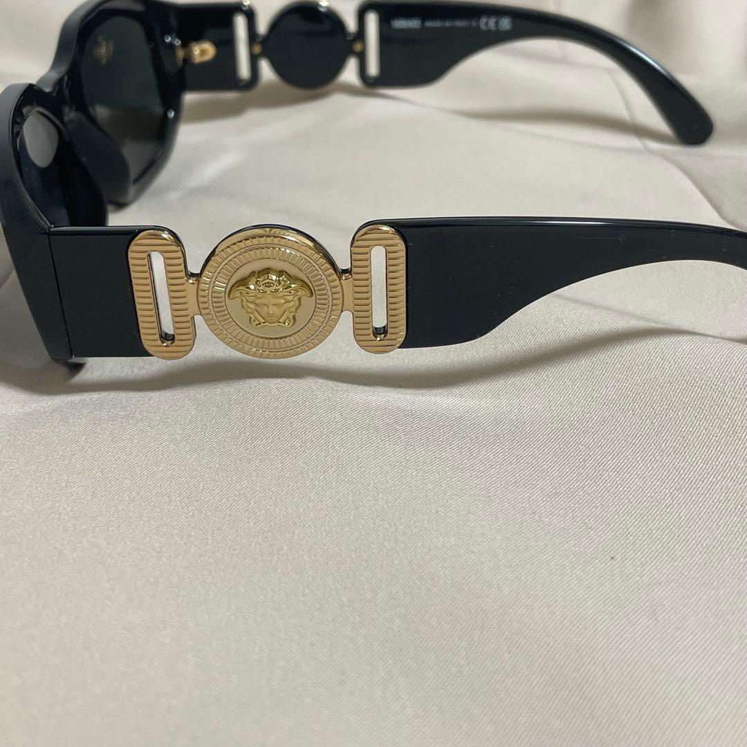 【美品】ヴェルサーチ メドゥーサ ビギー サングラス 付属品付き