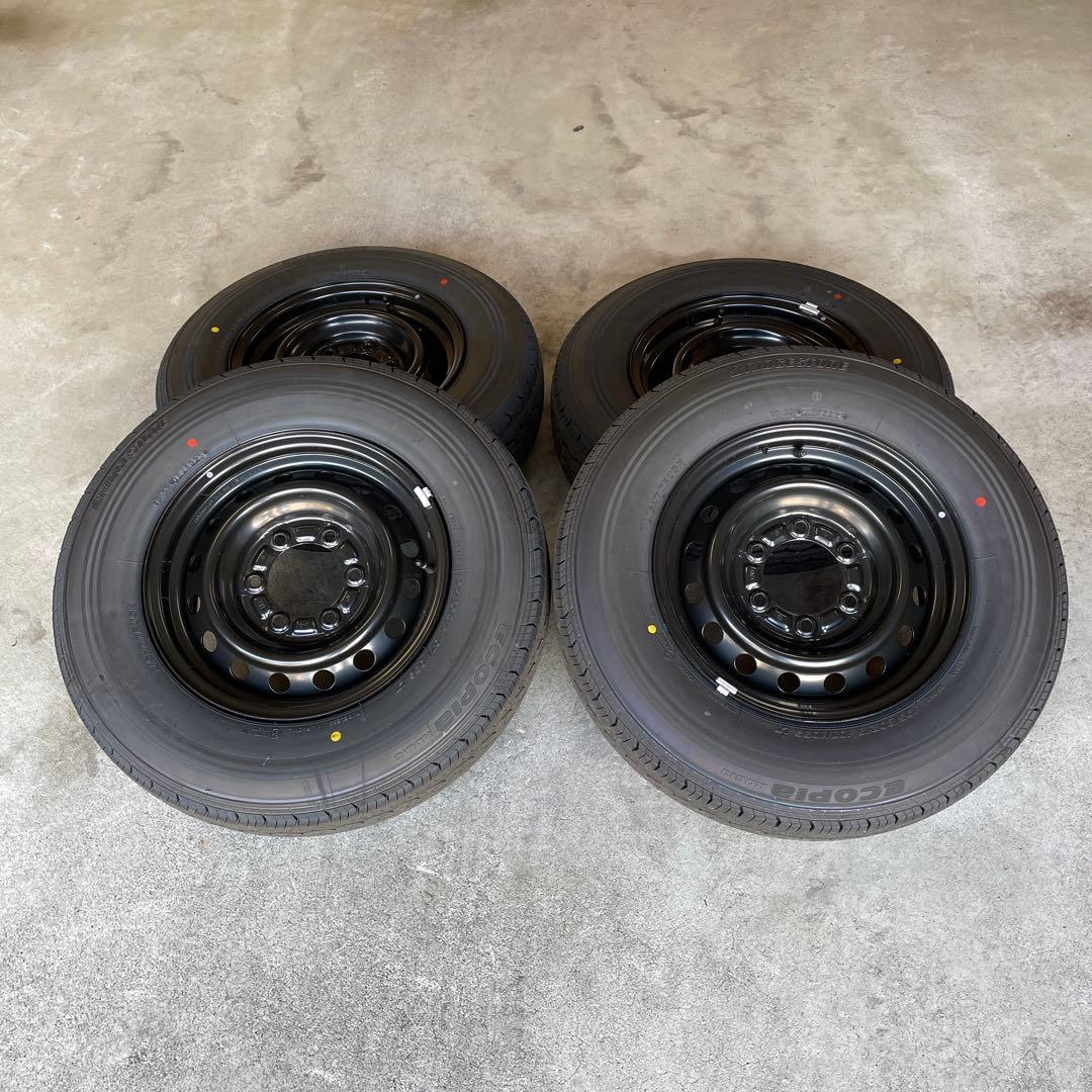 ハイエース新車外し　15インチタイヤホイール ホイールカバーセット