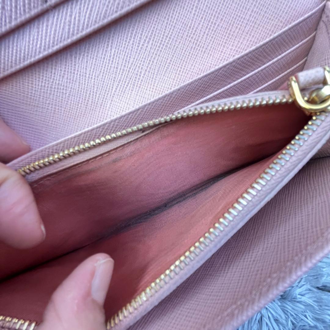 美品✨PRADA サフィアーノ　フィオッコ　リボン　メタルロゴ　長財布　ピンク