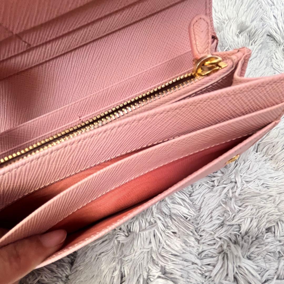美品✨PRADA サフィアーノ　フィオッコ　リボン　メタルロゴ　長財布　ピンク