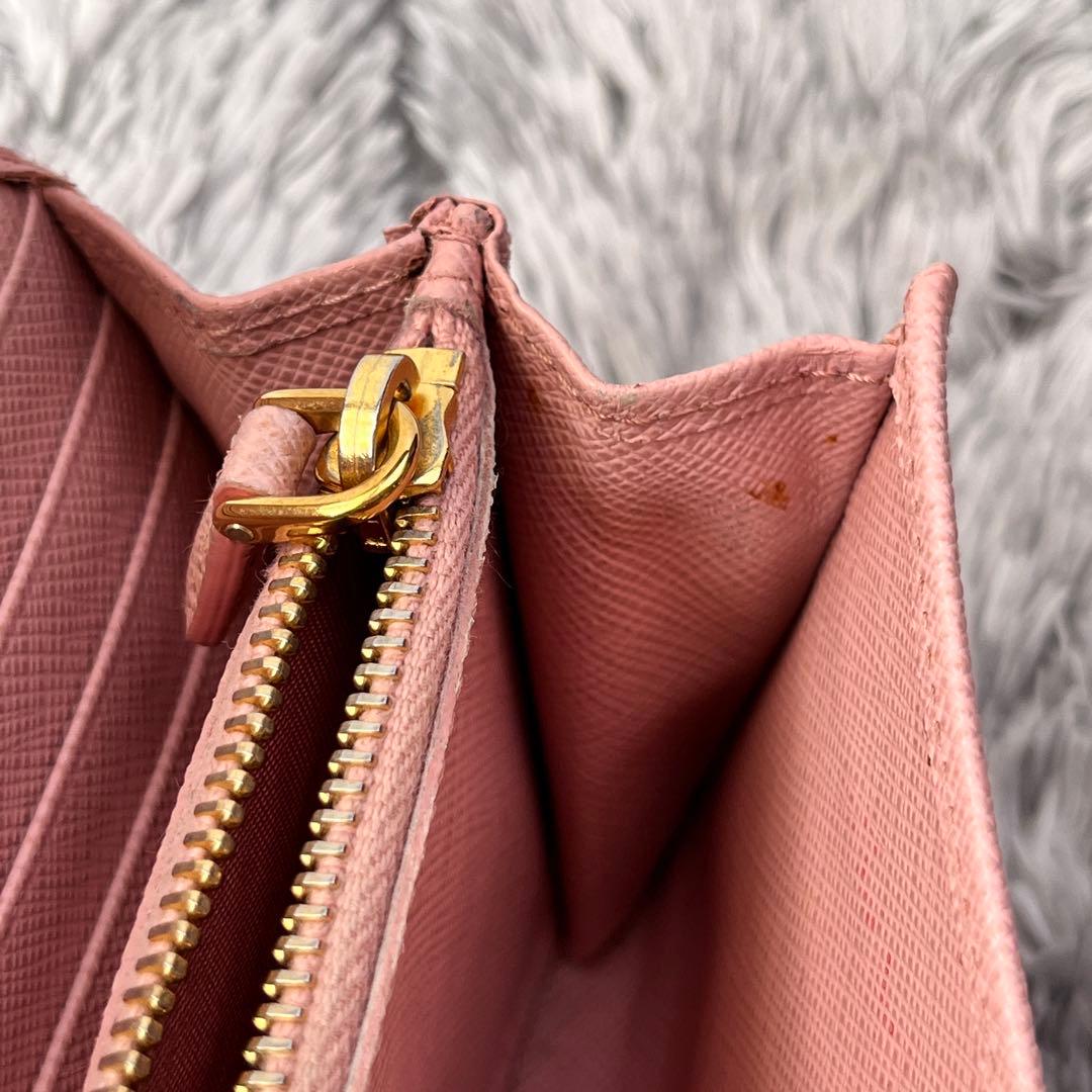 美品✨PRADA サフィアーノ　フィオッコ　リボン　メタルロゴ　長財布　ピンク