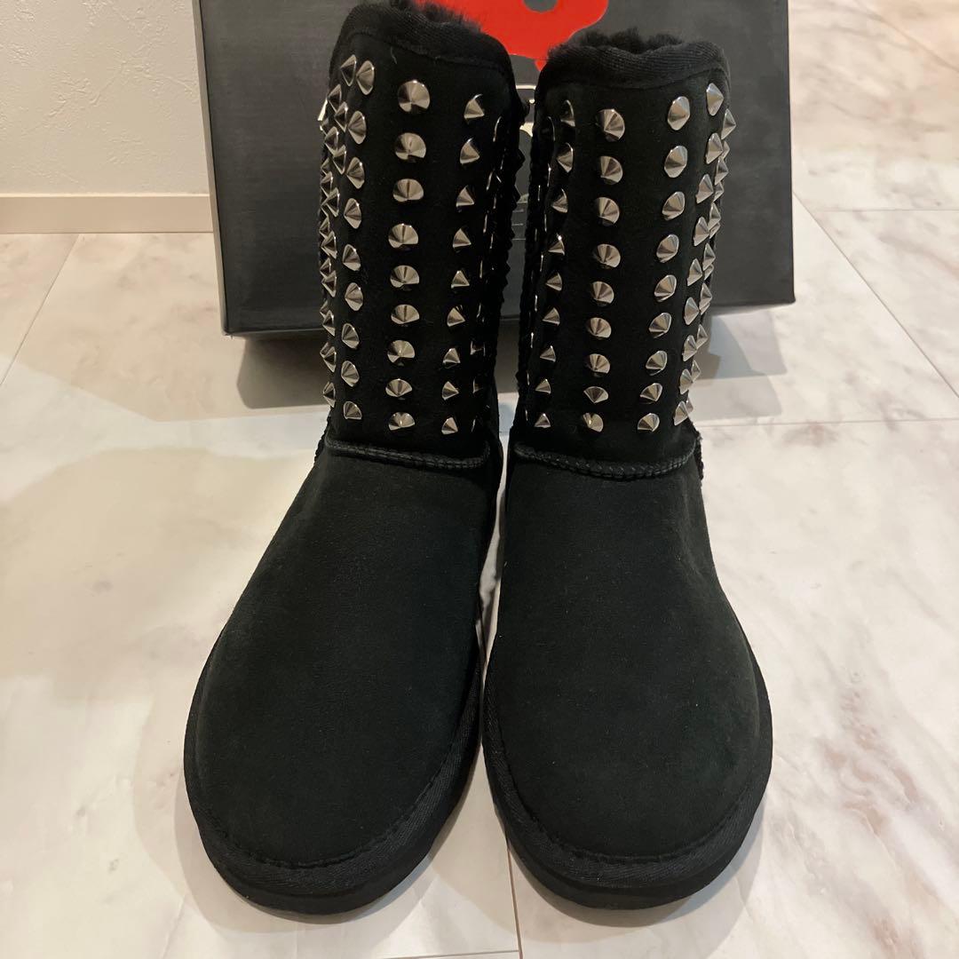【新品箱付き】オーストラリア ラックスコレクティブ スタッズムートンブーツ24