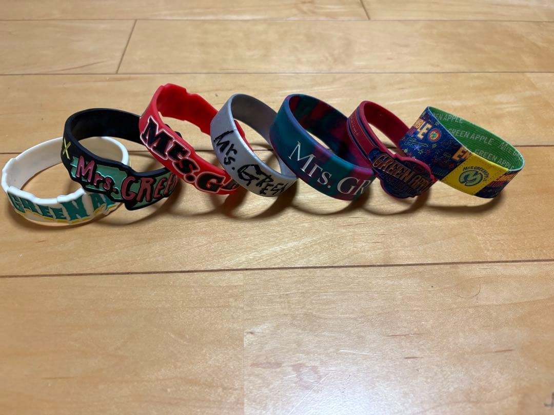 【掲載終了間近　最終値下げ】Mrs.GREEN APPLE グッズまとめ売り