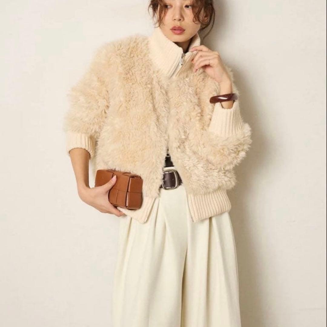 【未使用・タグ付き】ESICA ハイネックボアブルゾン　ホワイト