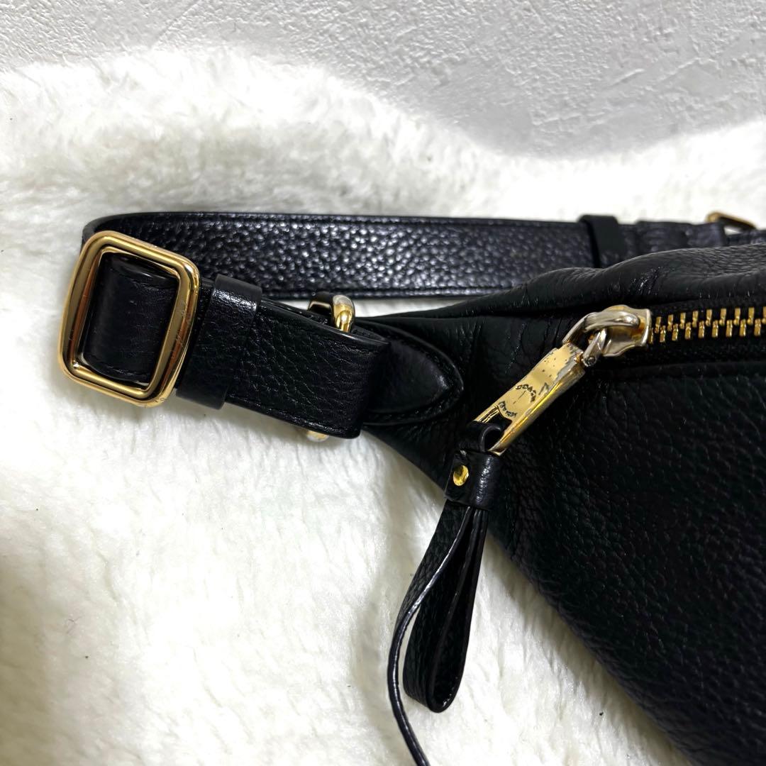 【希少】COACHコーチ　ブラック　レザー　ボディバッグ　ウエストバッグ