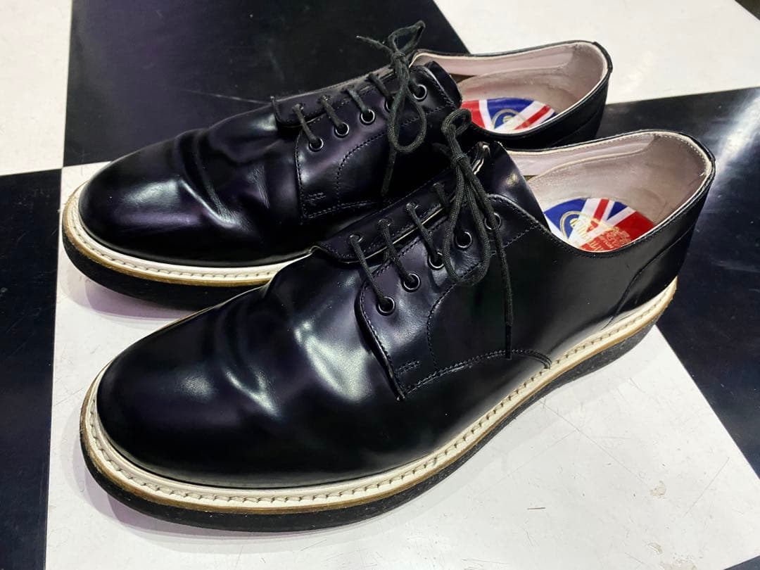 チャーチ ガラスレザー プレ－ントゥ