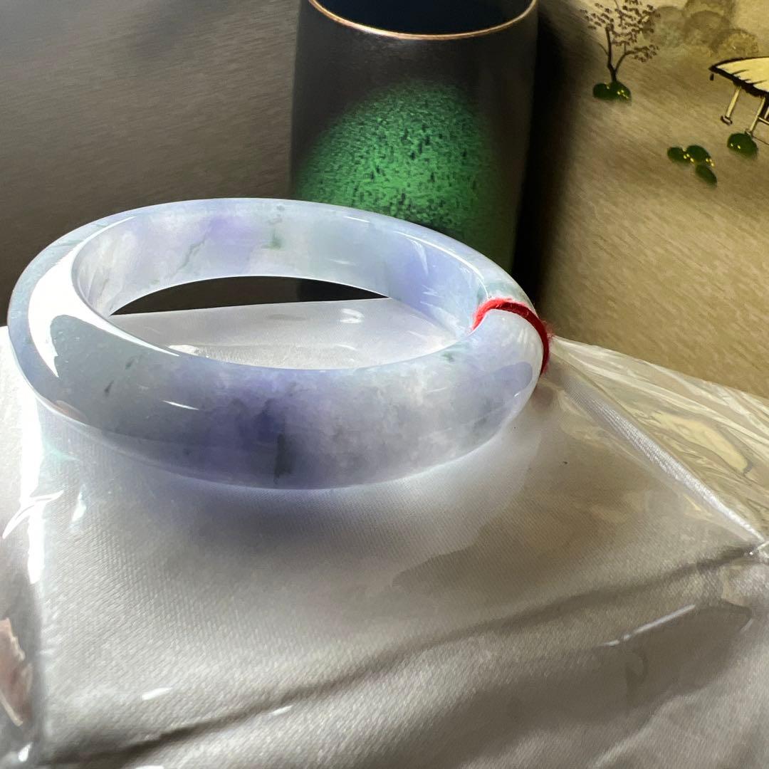 本翡翠、レアラベンダー緑花柄バングル　〜56