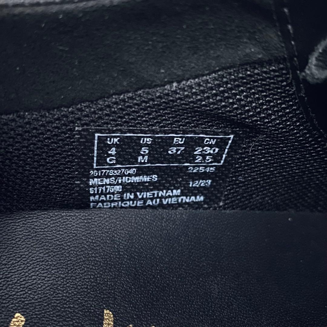 clarks クラークス【極美品】ワラビーウォータープルーフ ブラックレザー