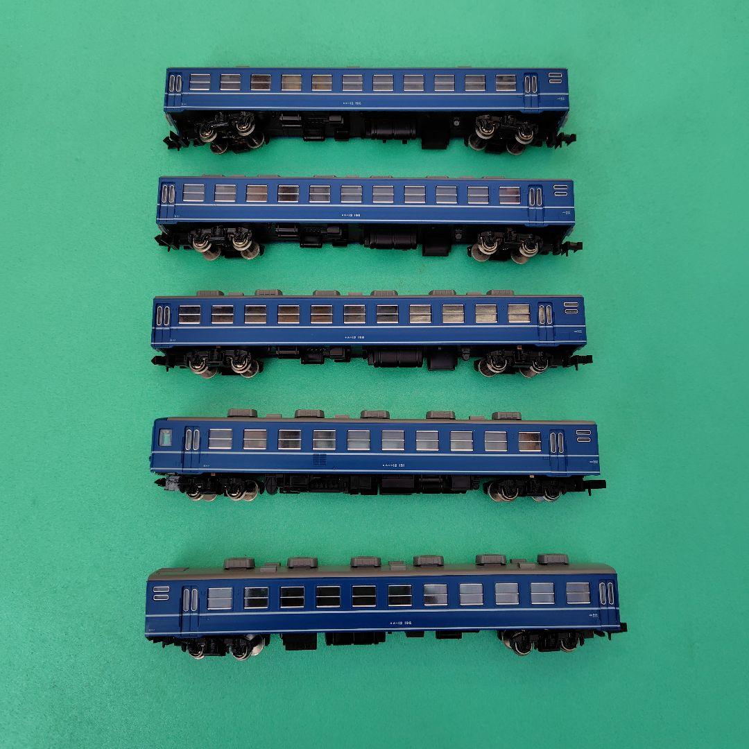 Nゲージ 鉄道模型 5両編成 青と黒