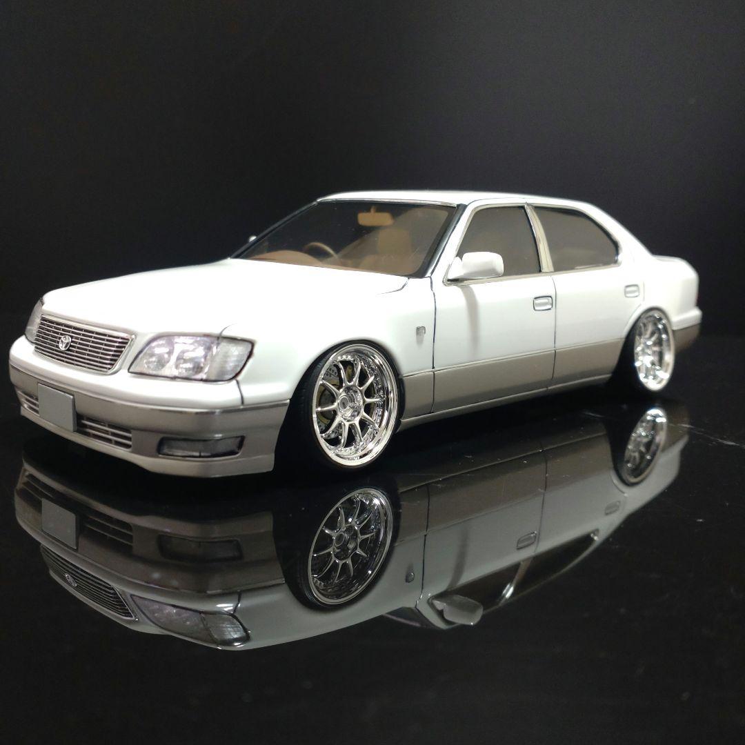 アオシマ UCF21セルシオ後期型 プラモデル完成品