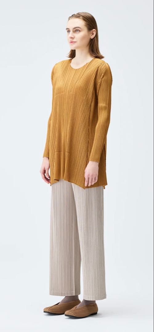 【未使用】PLEATS PLEASE EFFICIENT SQUARE 2