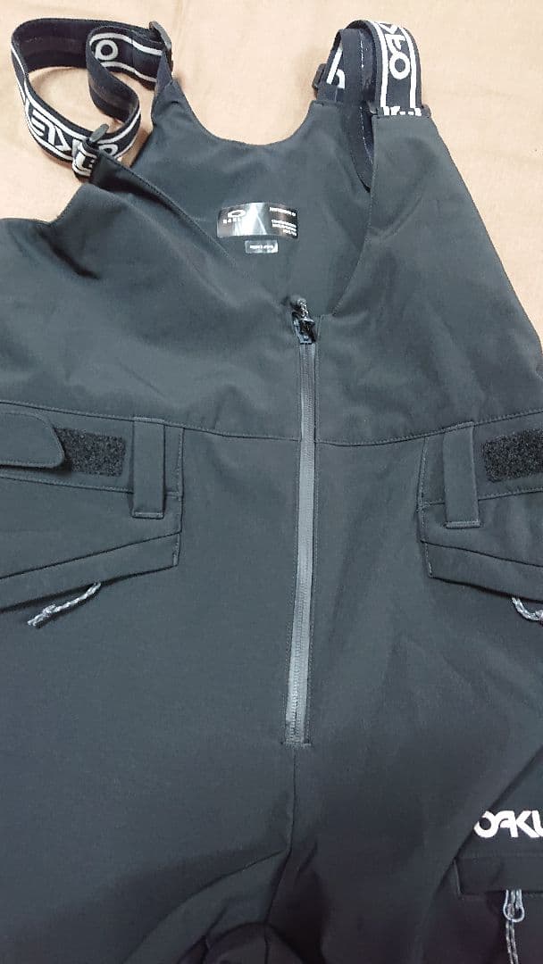 OAKLEY オークリー 女性用 スノーボードウェア 上下セット M