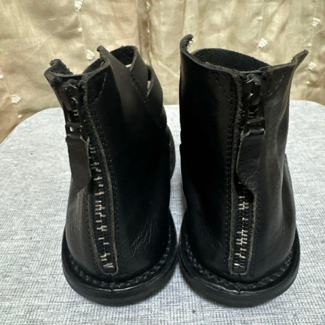 トリッペン 黒 ショートブーツ